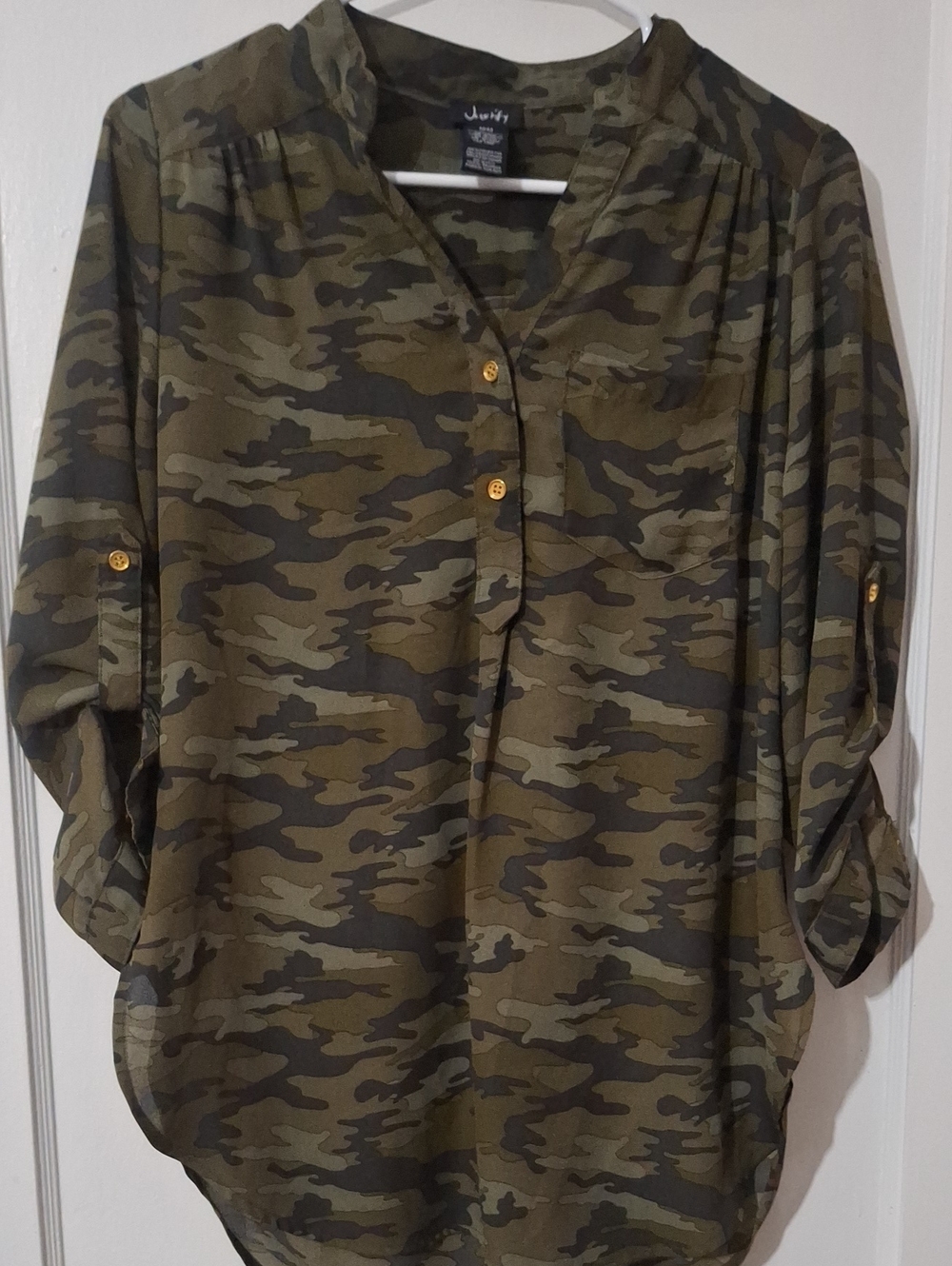 Olive Green Camo Roll-Sleeve Tunic Top